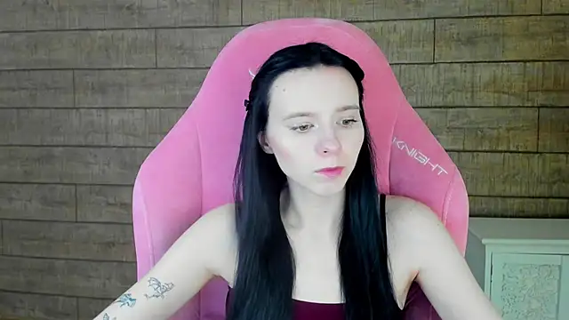 Snapshot of ArinaKubrick chatting on March 3, 2026, 4:14 pm ArinaKubrick online show from March 3, 2026, 4:14 pm