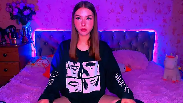 BitterPeach online show from April 15, 2026, 8:20 pm