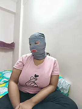 BDSM-family online show from December 22, 2025, 7:14 pm