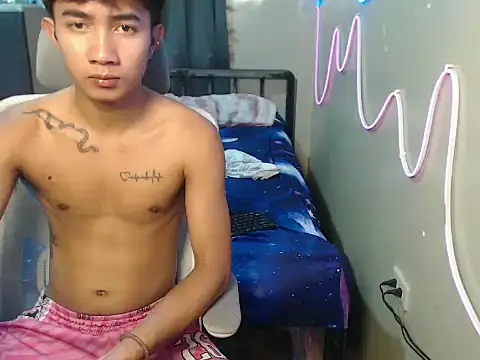 Ur hottestjonny online show from June 14, 2026, 2:24 am