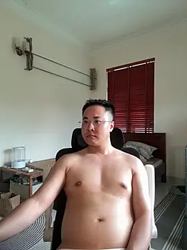 Snapshot of battman4488 chatting on March 2, 2026, 4:24 am battman4488 online show from March 2, 2026, 4:24 am