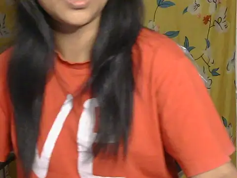 Snapshot of Cristina_love69 chatting on March 19, 2026, 6:46 am Cristina love69 online show from March 19, 2026, 6:46 am