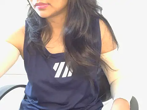 Snapshot of Cristina_love69 chatting on May 1, 2026, 10:53 am Cristina love69 online show from May 1, 2026, 10:53 am