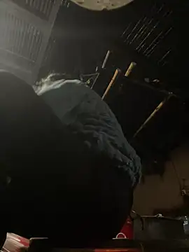 Snapshot of Nika-be chatting on March 3, 2026, 11:45 pm Nika-be online show from March 3, 2026, 11:45 pm