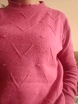 Snapshot of Friiza chatting on December 15, 2025, 3:29 pm Friiza online show from December 15, 2025, 3:29 pm