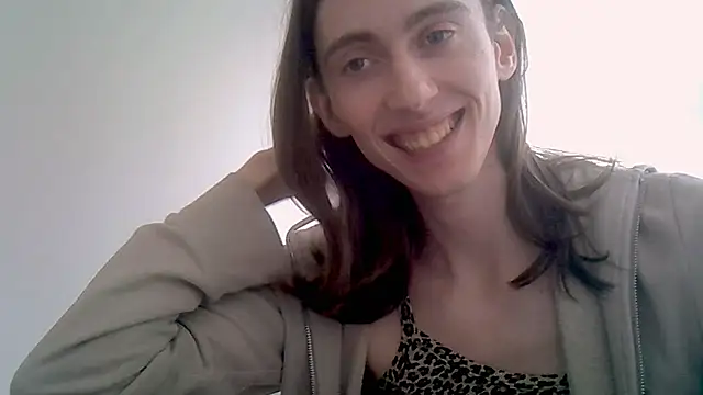 Snapshot of melody_gepards chatting on February 13, 2026, 1:00 pm melody gepards online show from February 13, 2026, 1:00 pm