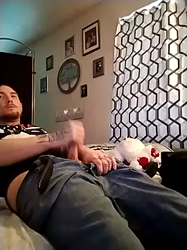 Snapshot of sexywhitedick@xh chatting on January 13, 2026, 6:34 pm sexywhitedickxh online show from January 13, 2026, 6:34 pm