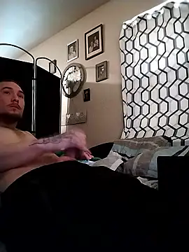 Snapshot of sexywhitedick@xh chatting on January 12, 2026, 6:58 pm sexywhitedickxh online show from January 12, 2026, 6:58 pm