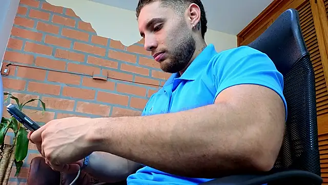 Snapshot of King_meruem chatting on February 20, 2026, 8:22 pm King meruem online show from February 20, 2026, 8:22 pm