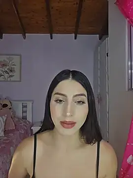 Esmeralda Rossi online show from February 25, 2026, 9:03 pm