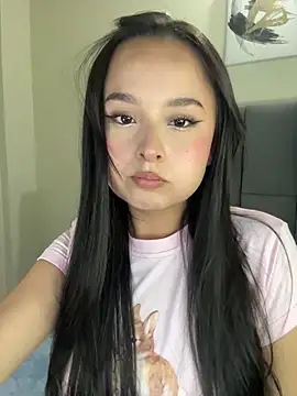 Snapshot of Mimi_miau19 chatting on March 16, 2026, 8:55 pm Mimi miau19 online show from March 16, 2026, 8:55 pm