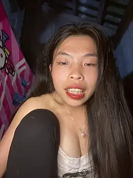 Snapshot of lux-su chatting on March 6, 2026, 11:27 am lux-su online show from March 6, 2026, 11:27 am