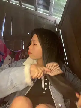 Snapshot of lux-su chatting on March 15, 2026, 5:47 am lux-su online show from March 15, 2026, 5:47 am