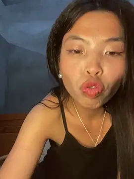 Snapshot of lux-su chatting on March 21, 2026, 8:19 am lux-su online show from March 21, 2026, 8:19 am