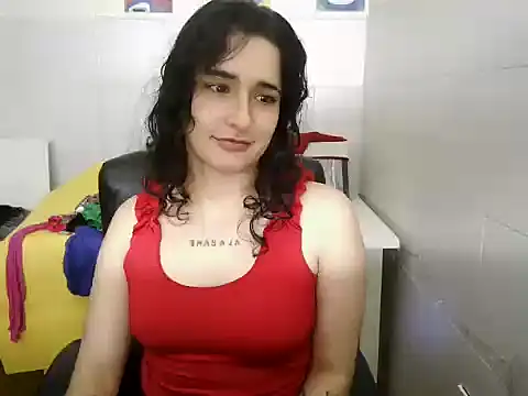 Snapshot of caramel-hotty chatting on December 15, 2025, 10:59 pm caramel-hotty online show from December 15, 2025, 10:59 pm