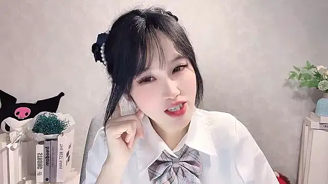 Snapshot of Pinkgirl520 chatting on April 7, 2026, 2:41 pm Pinkgirl520 online show from April 7, 2026, 2:41 pm