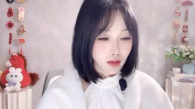 Snapshot of Pinkgirl520 chatting on March 9, 2026, 2:42 pm Pinkgirl520 online show from March 9, 2026, 2:42 pm