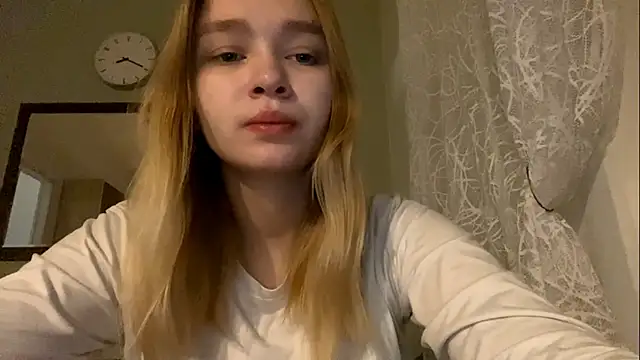 Snapshot of Leifuture chatting on January 14, 2026, 1:20 am Leifuture online show from January 14, 2026, 1:20 am