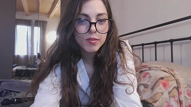 Snapshot of YourSlutQueen chatting on February 12, 2026, 10:48 am YourSlutQueen online show from February 12, 2026, 10:48 am