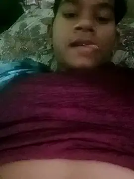 Snapshot of swartilodhi123 chatting on April 28, 2026, 4:44 pm swartilodhi123 online show from April 28, 2026, 4:44 pm