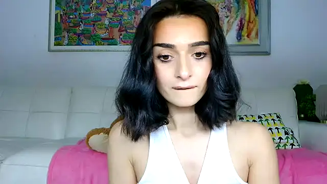 Snapshot of Maya4StripMind chatting on December 13, 2025, 9:32 pm Maya4StripMind online show from December 13, 2025, 9:32 pm