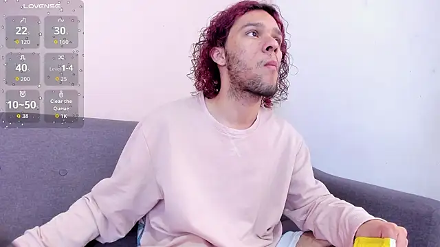 Snapshot of TAYSON_SCOTT chatting on February 20, 2026, 1:02 pm TAYSON SCOTT online show from February 20, 2026, 1:02 pm