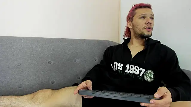 Snapshot of TAYSON_SCOTT chatting on January 17, 2026, 1:15 pm TAYSON SCOTT online show from January 17, 2026, 1:15 pm