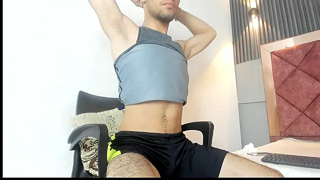 Snapshot of TAYSON_SCOTT chatting on January 8, 2026, 1:06 pm TAYSON SCOTT online show from January 8, 2026, 1:06 pm