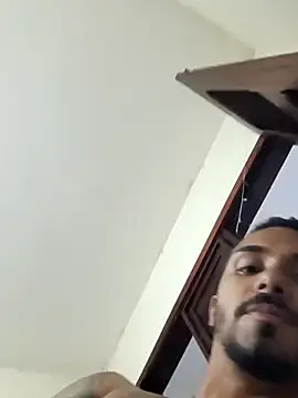 Snapshot of Casalfortal85 chatting on December 16, 2025, 8:35 pm Casalfortal85 online show from December 16, 2025, 8:35 pm