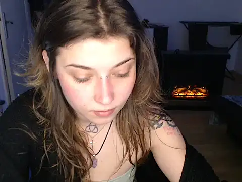 AlienforTwenty online show from January 7, 2026, 10:53 am