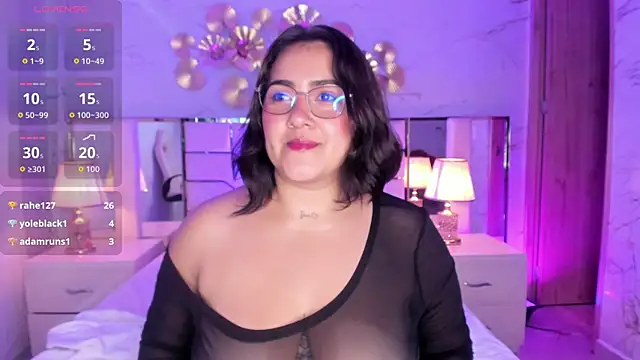 Snapshot of beautifulgirl4u_ chatting on April 1, 2026, 1:41 pm beautifulgirl4u online show from April 1, 2026, 1:41 pm