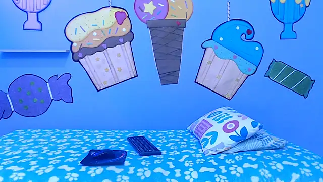 NOVAHOT98 online show from February 20, 2026, 7:16 pm