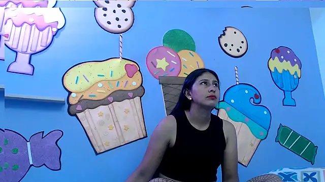 NOVAHOT98 online show from December 19, 2025, 7:38 pm