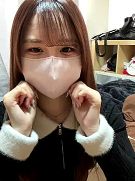 nana1234567 online show from December 17, 2025, 1:10 am