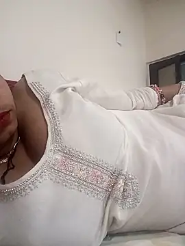 Barbie-Doll7 online show from March 21, 2026, 1:48 pm