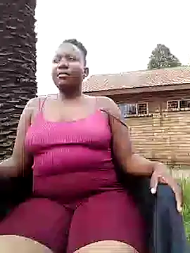 Snapshot of SweetHotPussy_99 chatting on December 15, 2025, 9:59 am SweetHotPussy 99 online show from December 15, 2025, 9:59 am