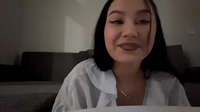 Snapshot of Pleasureforrina chatting on December 16, 2025, 2:54 pm Pleasureforrina online show from December 16, 2025, 2:54 pm