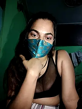 Snapshot of anzel33 chatting on December 16, 2025, 6:01 pm anzel33 online show from December 16, 2025, 6:01 pm