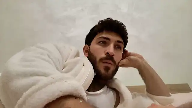 Snapshot of mark_ariete chatting on December 14, 2025, 7:08 pm mark ariete online show from December 14, 2025, 7:08 pm