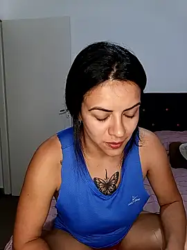 Snapshot of luluclark69 chatting on January 9, 2026, 10:28 pm luluclark69 online show from January 9, 2026, 10:28 pm