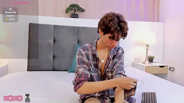 Snapshot of Will_Turneer chatting on December 14, 2025, 8:58 pm Will Turneer online show from December 14, 2025, 8:58 pm