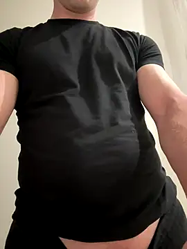 Snapshot of bigpolish95 chatting on December 15, 2025, 8:14 pm bigpolish95 online show from December 15, 2025, 8:14 pm