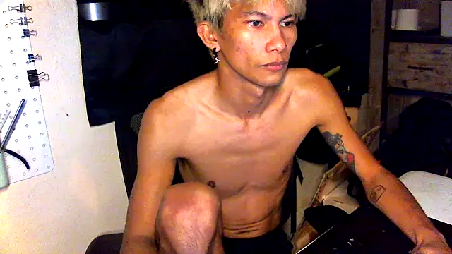Snapshot of jhaycobXgarcia chatting on March 31, 2026, 5:53 am jhaycobXgarcia online show from March 31, 2026, 5:53 am