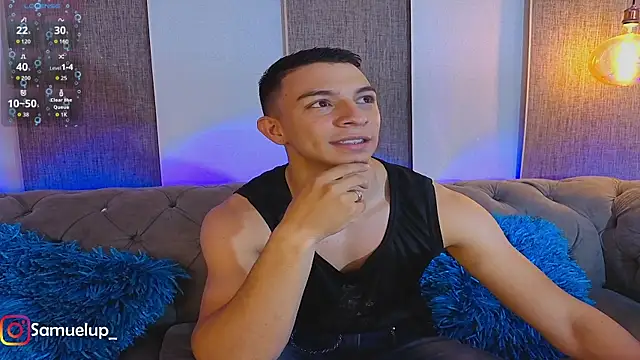 Snapshot of Samuel_up01 chatting on December 22, 2025, 4:34 am Samuel up01 online show from December 22, 2025, 4:34 am