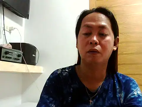 Snapshot of Seductive_diana chatting on February 6, 2026, 8:32 am Seductive diana online show from February 6, 2026, 8:32 am