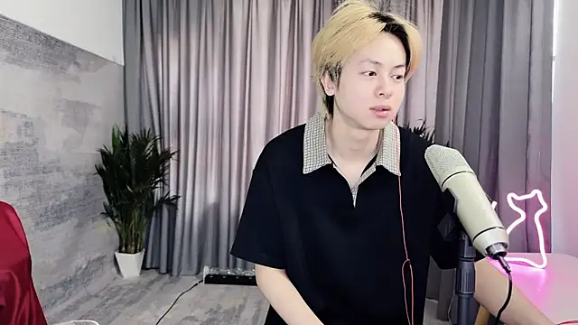 Snapshot of hafabva chatting on May 10, 2026, 2:15 am hafabva online show from May 10, 2026, 2:15 am