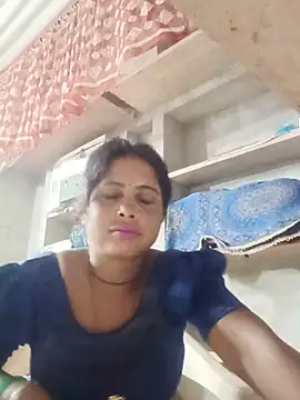 Shreya pandit online show from May 23, 2026, 11:04 pm