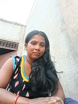Shreya pandit online show from May 6, 2026, 12:20 pm