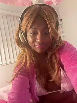 MissPastelAllure online show from December 14, 2025, 11:27 am