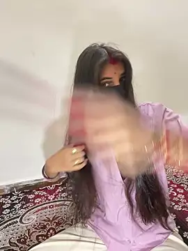 Pooja Love143 online show from March 15, 2026, 8:43 am